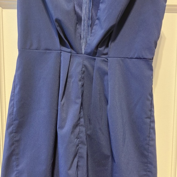 $7 Sale! Plunge Neckline Romper - Picture 3 of 7